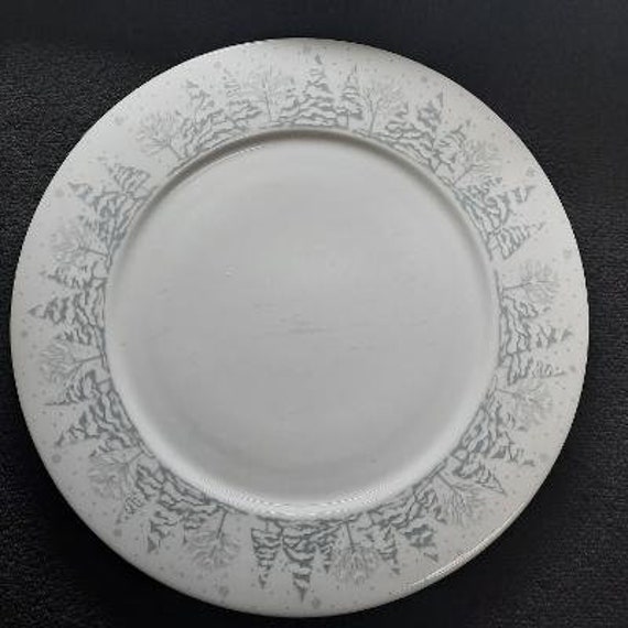 Lynns Fine China Pines Pattern Dinner Plate Etsy Ireland