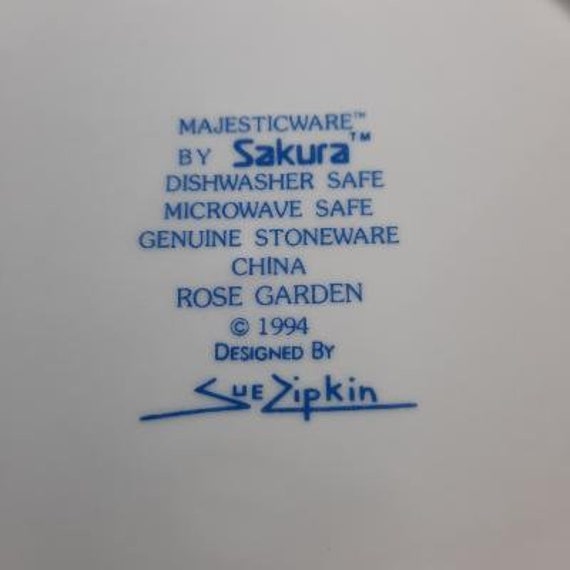 Sakura Majesticware Genuine Stoneware Rose Garden Pattern Salad