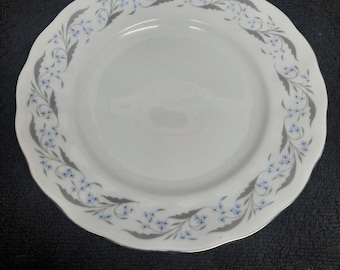 Favolina Harmony Pattern Dinnerware Pieces Platinum Trim Made in Poland Choice Dinner Soup