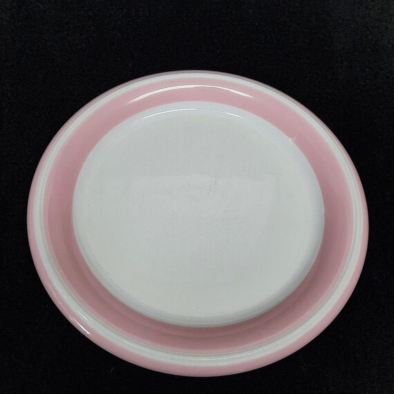 Hearthside Stoneware Pastyles Pink Pattern Dinner Plate Made in
