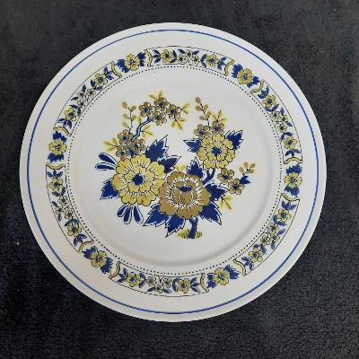 Mikasa Provencal Dutch Treat C2901 Pattern Dinner Plate Made in