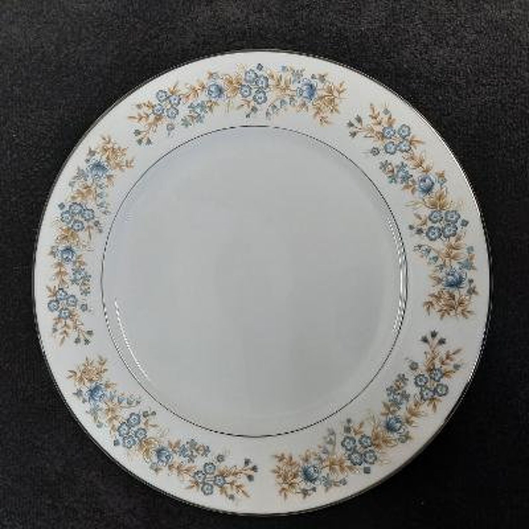 Sango China Oxford Blue Heaven 532 Pattern Dinner Plate Made in Sango China Oxford Blue Heaven 532 Pattern Dinner Plate Made in