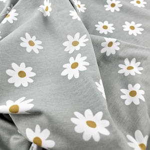 Organic Jersey Daisy Sage - cotton jersey daisy by the meter