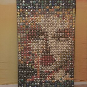 Wall decoration of beer caps marlyn Monroen
