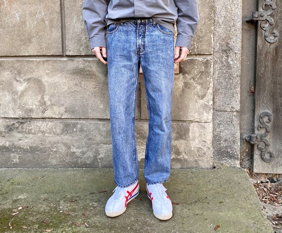 Levis 501 | Vintage Jeans Made in USA | 90s Classic Blue Denim