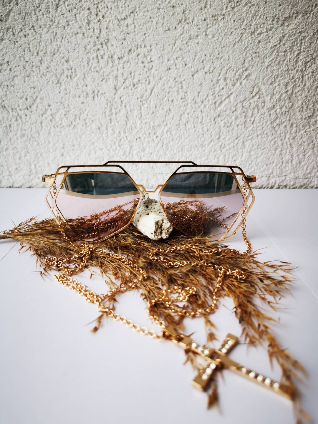 Armless Hexagon Chain Temple Dusty Pink Sunglasses Unique Cross Gold