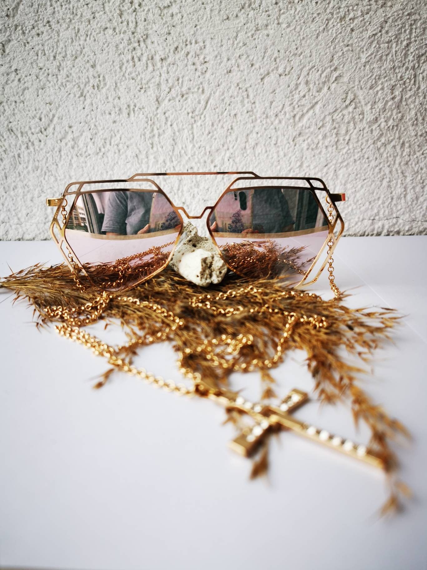 Armless Hexagon Chain Temple Dusty Pink Sunglasses Unique Cross Gold