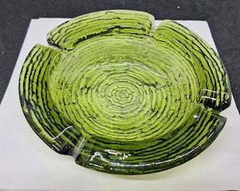 Anchor Hocking Soreno Avocado Green Ashtray 6in Round MCM Textured Catchall VTG