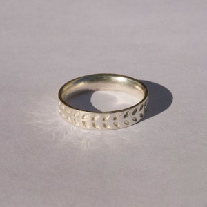 silver patterned band, leaf engraved ring, stackable sterling silver ring, custom engraved ring, floral engraved ring image 6