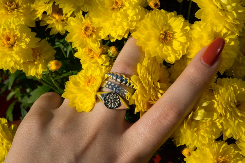 silver patterned band, leaf engraved ring, stackable sterling silver ring, custom engraved ring, floral engraved ring image 4