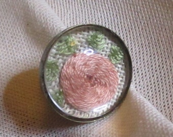 Anello ricamato -- regolabile