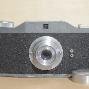 Antique Pruma Plus 120 Camera from the 1930&#39;s!