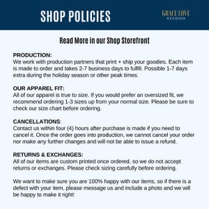 Puede incluir: Pol&iacute;ticas de la tienda para un negocio llamado Grace Love Studios. El texto explica el proceso de producci&oacute;n, el ajuste de la ropa, la pol&iacute;tica de cancelaci&oacute;n y la pol&iacute;tica de devoluci&oacute;n e intercambio.