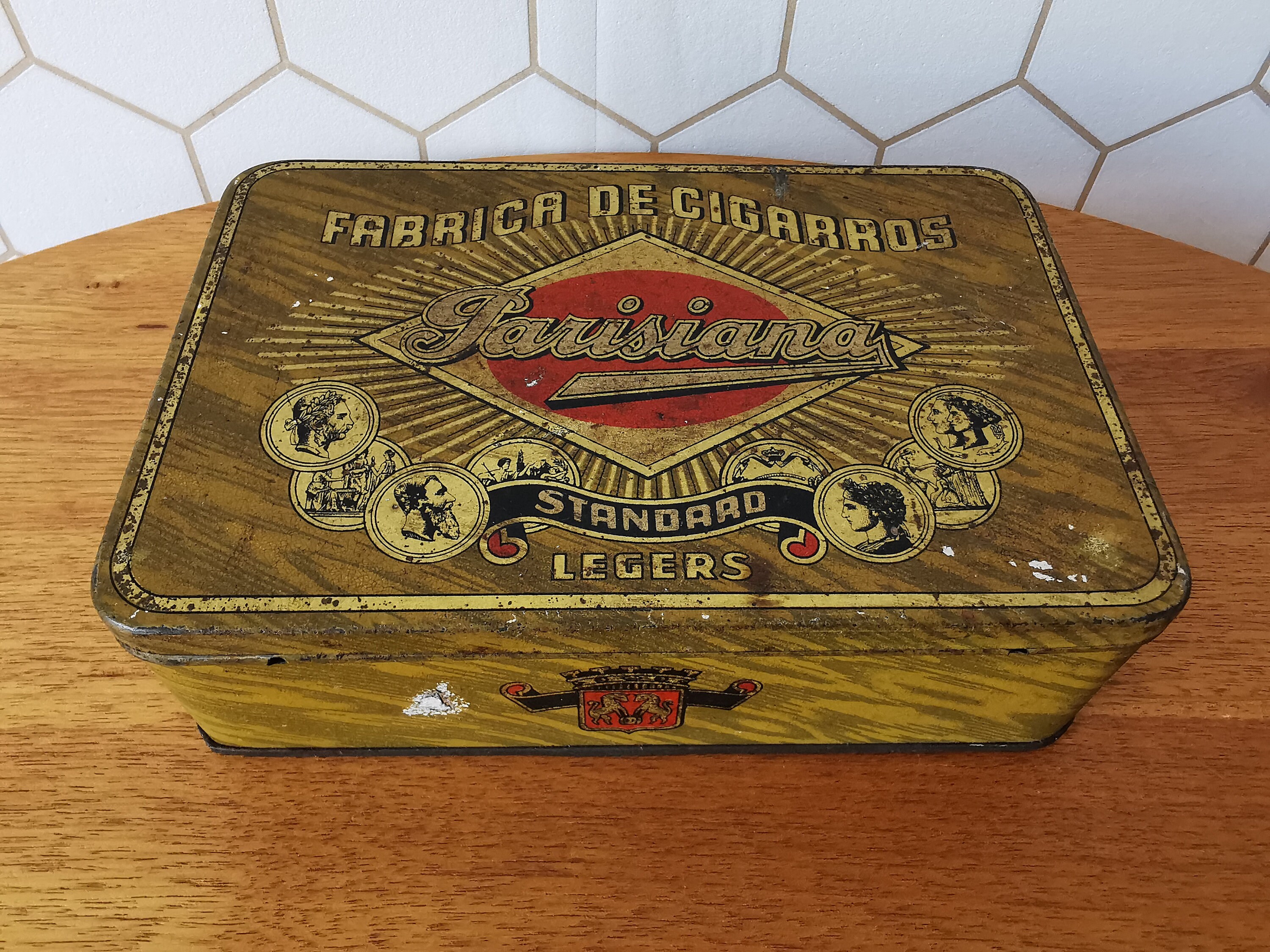 1920-30年代イギリスBelar Cigarsシガーブリキ看板ディスプレイ 1920-30年代イギリスBelar Cigarsシガーブリキ看板ディスプレイ