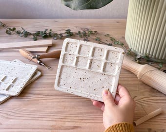 陶器の水彩パレット、手作りの陶器、絵画とアート - Etsy 日本