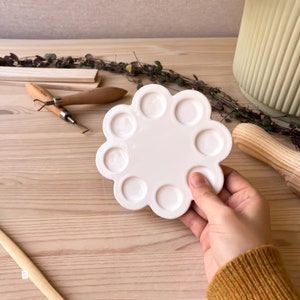 Flower Ceramic Paint Palette,  Watercolor Palette, Art Supplies