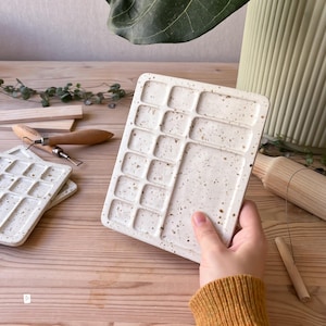 Keramik-Aquarellpalette, Pinselablage und Tasse, Malerei und Kunst, Geschenk für Maler
