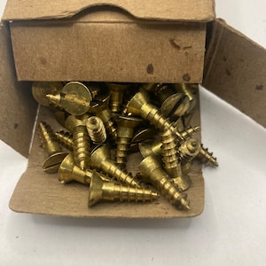 8 X 5/8 Vintage Industriade Brass Screws (24) Slotted Flat Head Wood Screws