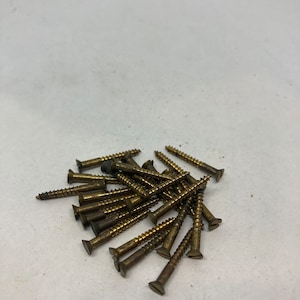 2 X 3/4 Vintage Reed & Prince Brass Screws (24) Slotted Flat Head Wood Screws