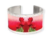 Inspired by red poppies, bracelet made with aluminum. Personalized text - Upcycled Jewelry - Tin anniversary