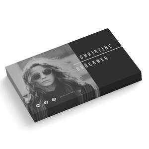 Schwarze Visitenkarten mit Foto personalisiert | personalisierte Karten mit deinen Kontaktdaten | 85x55 mm | 1- oder 2-seitig | 350g/m Matt