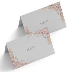 Namenskärtchen mit Rosé Blumenmotiv – Handgefertigt, Frei Gestaltbare Blumen Platzkärtchen, Anpassbare Tischkärtchen mit zartem Blumendruck