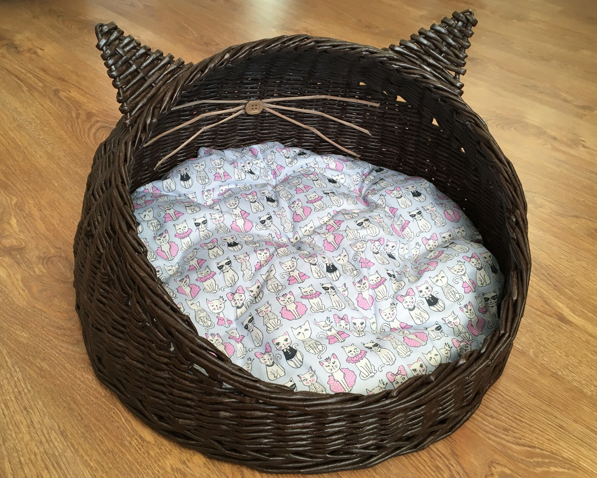 Wicker Cat Bed Pet Furniture 18 Inches Round Cat Wicker Basket Etsy