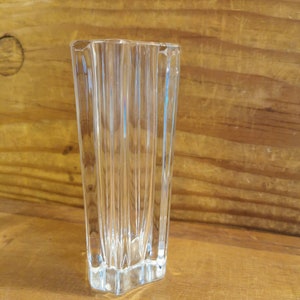 Crystal vase by daum nancy France image 3