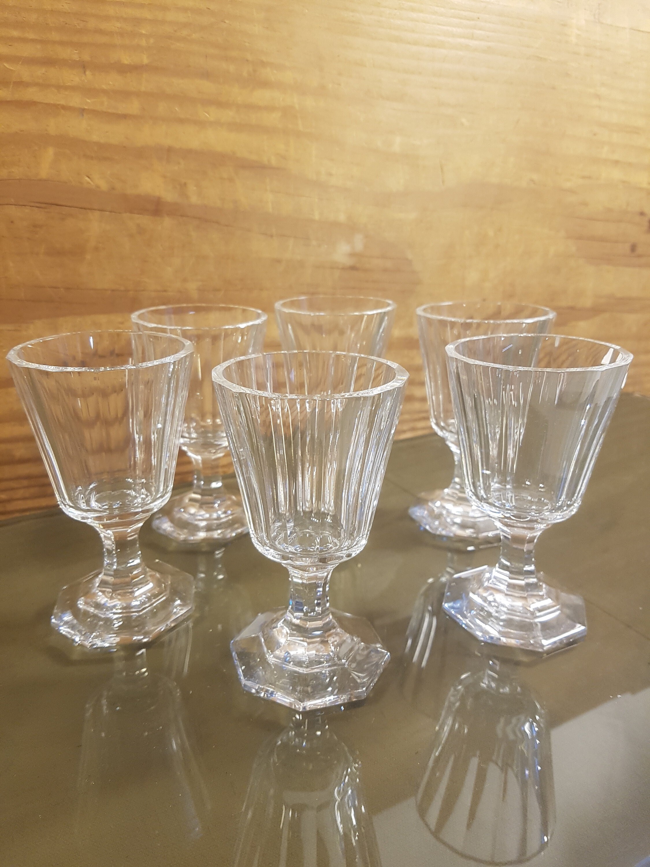6 Verres à Vin St Louis Modèle Eugènie N4