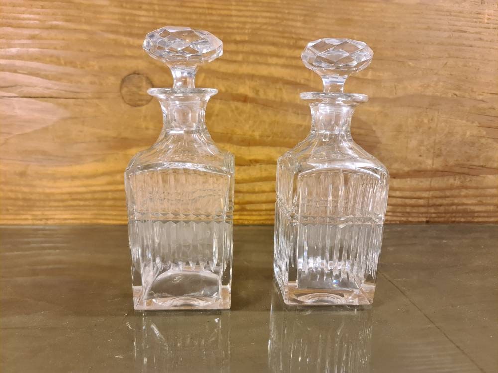 Paire de Carafe A Liqueur en Cristal Francais