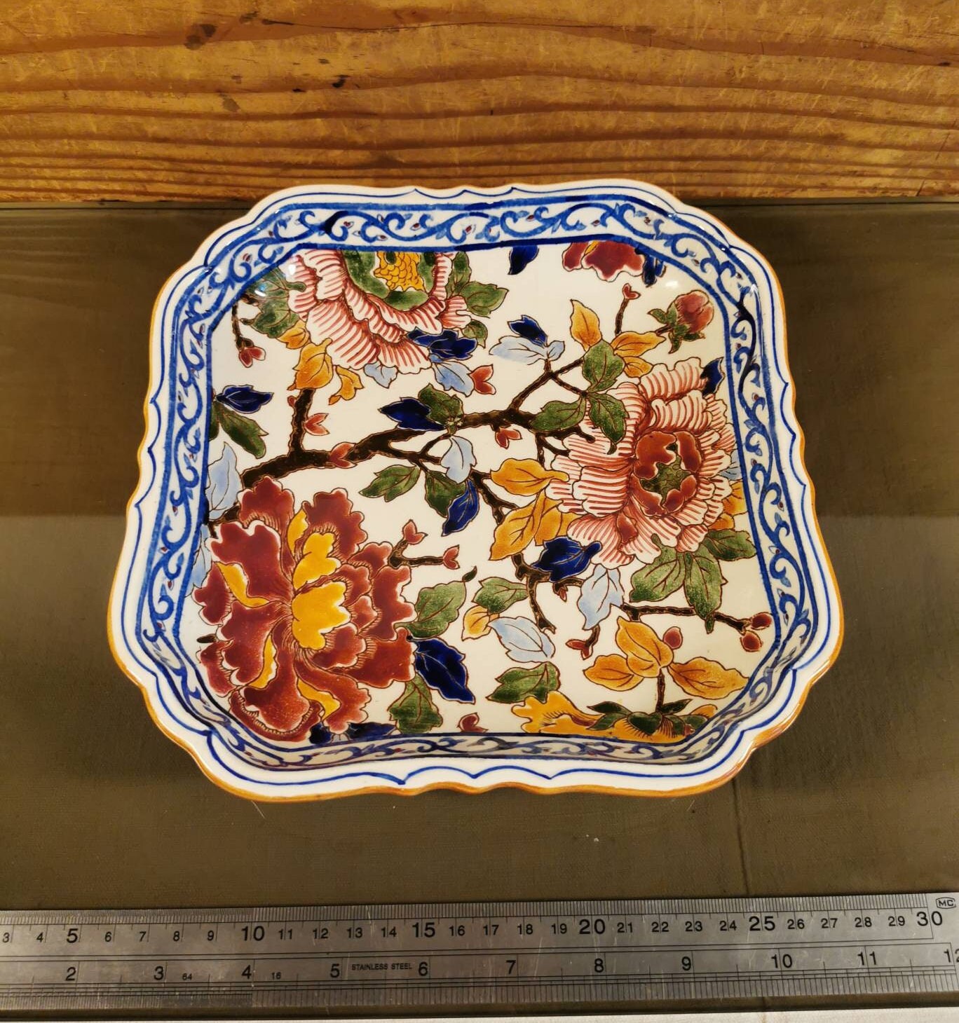Tres Joli Plat de Service en Faience Gien France