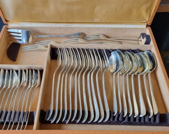 Cutlery service in solid silver France