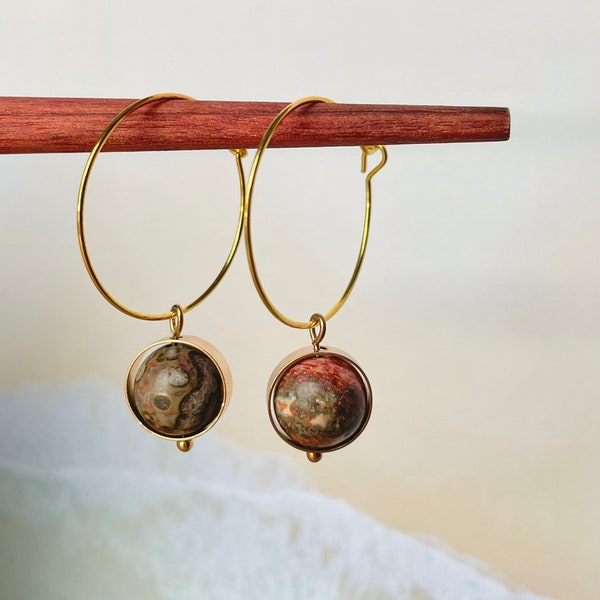 Red soil and mud gradient planet bead with revolving gold disc on hoop dangle earrings - maidapindii