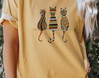 Comfort Colors Cats T-Shirt: Funny Cat Mom Sweatshirt