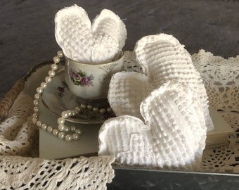Almohadas con forma de corazón, cubrecama vintage de chenilla, decoración rústica, estilo shabby chic, juego de tres