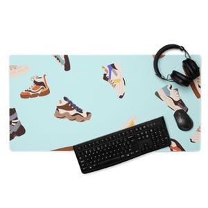 Sneaker Pattern Desk Mat: Large Polyester Mouse Pad