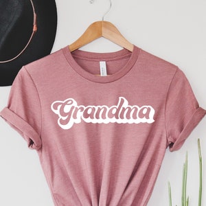 Grandma Shirt ,Custom Grandma Gift Tee, Personalized Grandma Shirt, Funny Grandma Tshirt, Mothers Day Gift Shirts, Grandma Birthday Gift Tee