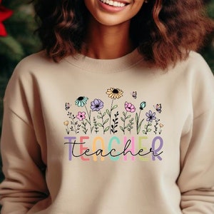 Teacher Sweatshirts, Flower Teacher Sweatshirt, Teacher Gifts, Teacher Appreciation Shirts,Retro Teacher Shirt,Retro Flower Teacher Hoodie