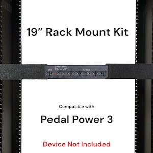 Op de afbeelding: Een zwarte 19" rackmontagekit voor de Pedal Power 3. De kit bevat twee zwarte banden met klittenband om het apparaat aan het rack te bevestigen. "Apparaat niet inbegrepen" staat in rode tekst onder de productnaam.