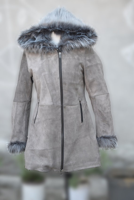 Women Genuine Sheepskin Coat Hooded Leather Spanish Merino Toscana