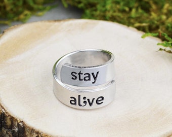 Stay Al;ve Twist Ring