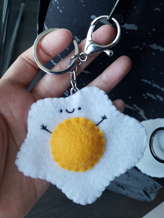  Happy Bolied Egg Bag Charm たまご Amuseables Happy Boiled Egg Bag Charm - Official Jellycat