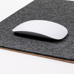 Tapis de souris - Laine et liège, Tapis de souris en feutre et liège, Tapis de souris antimicrobien en laine mérinos, Tapis de souris antidérapant, Cadeau pour un collègue - Fabriqué au Canada