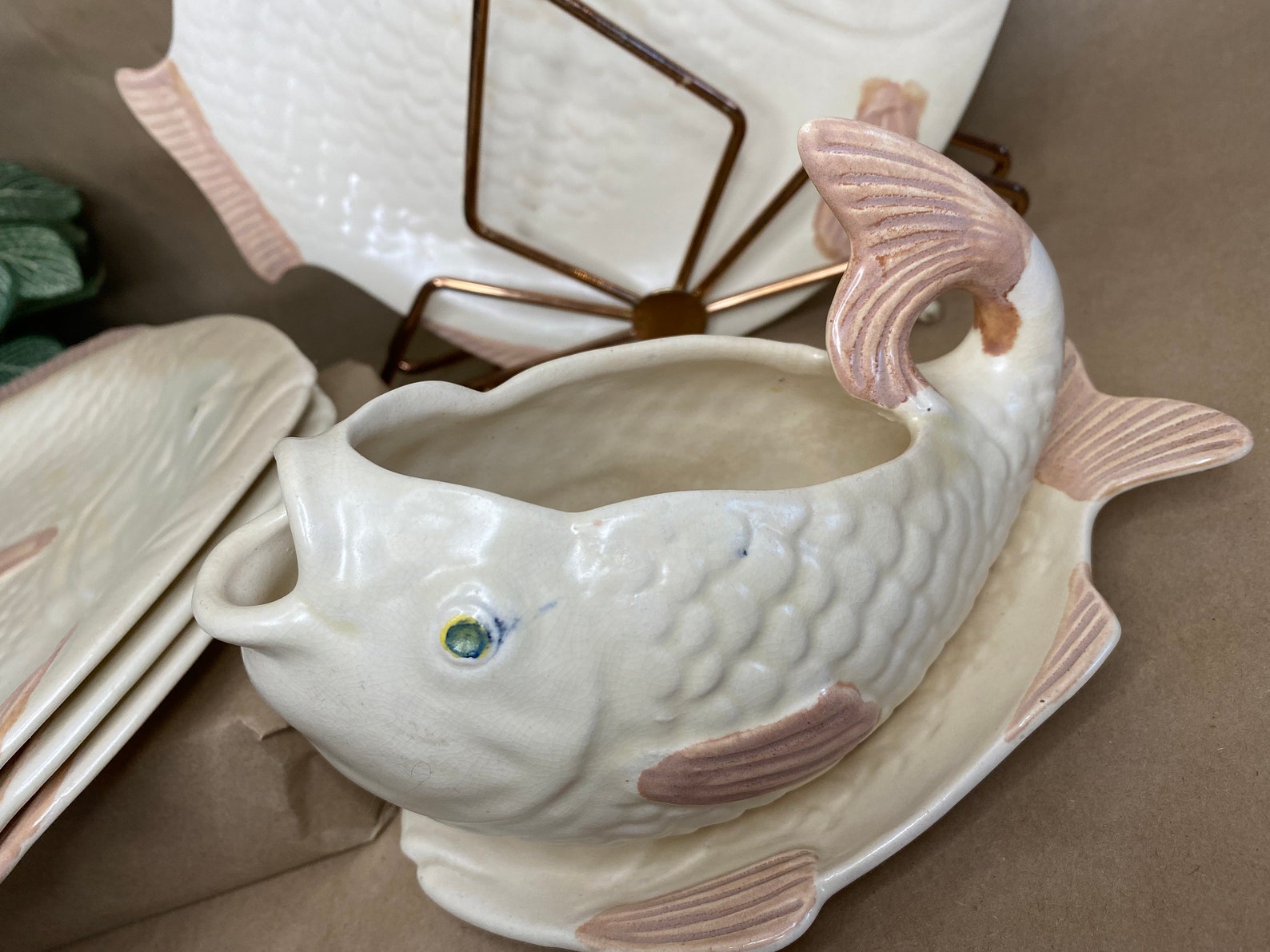 Shorter and Son Ltd Vintage 4 Fish Plates with Matching Gravy Etsy