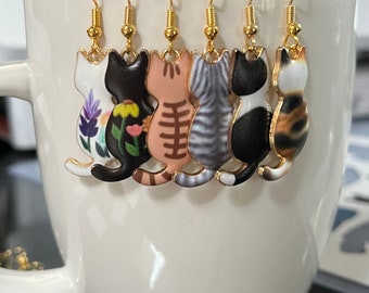 Cat Dangle Earrings, Gold Drop Hanging Earrings, Cat Jewelry for Gift Idea, Cute Earrings, Unique Cat Earrings