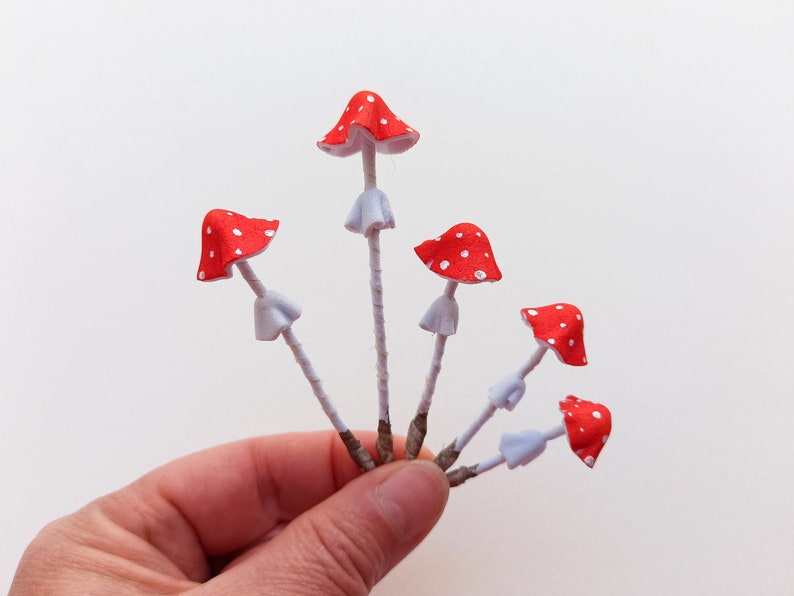 Set of 5 pcs. realistic red mushrooms. Artificial mushrooms.