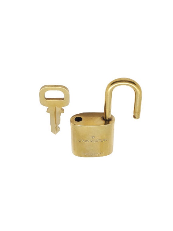340 Authentic LOUIS VUITTON Lock & Key set Padlock brass