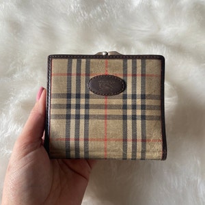 BURBERRY Vintage Check Halton Wallet Black 1261766