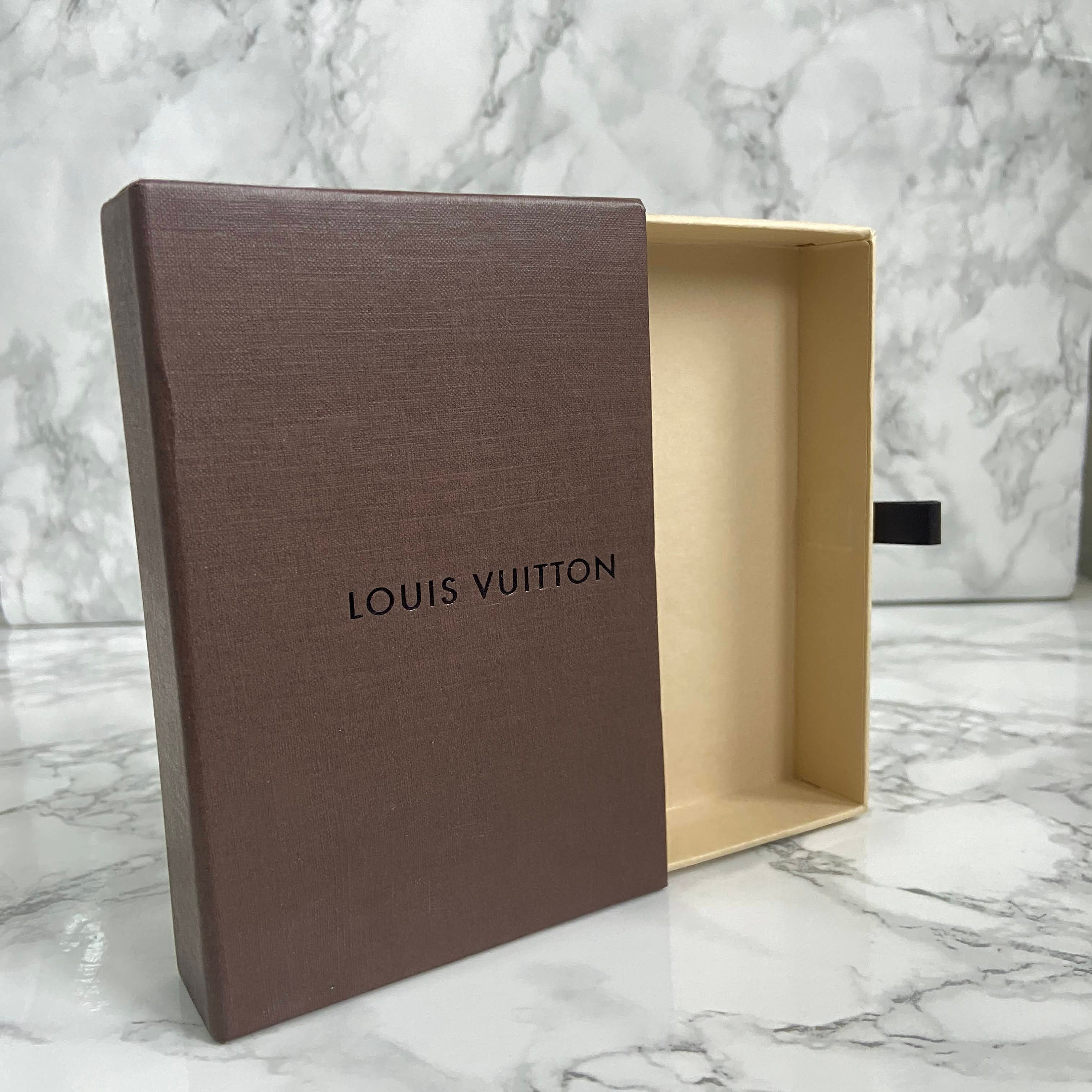 Auténtica caja de regalo VACÍA de Louis Vuitton Caja LOUIS VUITTON