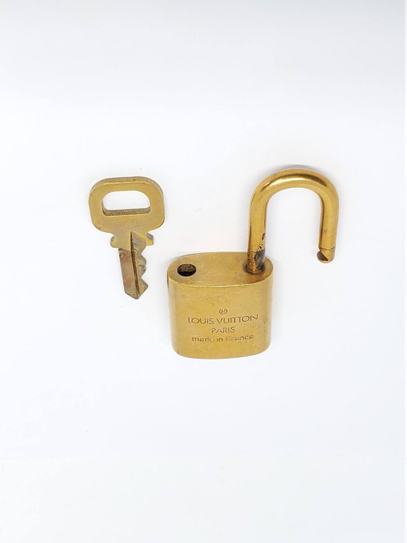 Authentic Louis Vuitton Pad-Lock & Key Necklace set for Bags Brass GoldTone